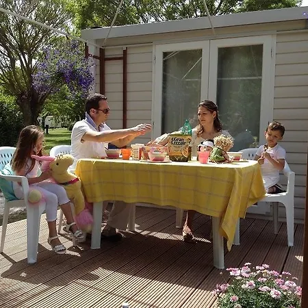 Home4italy Chalets Bracciano (Rome)